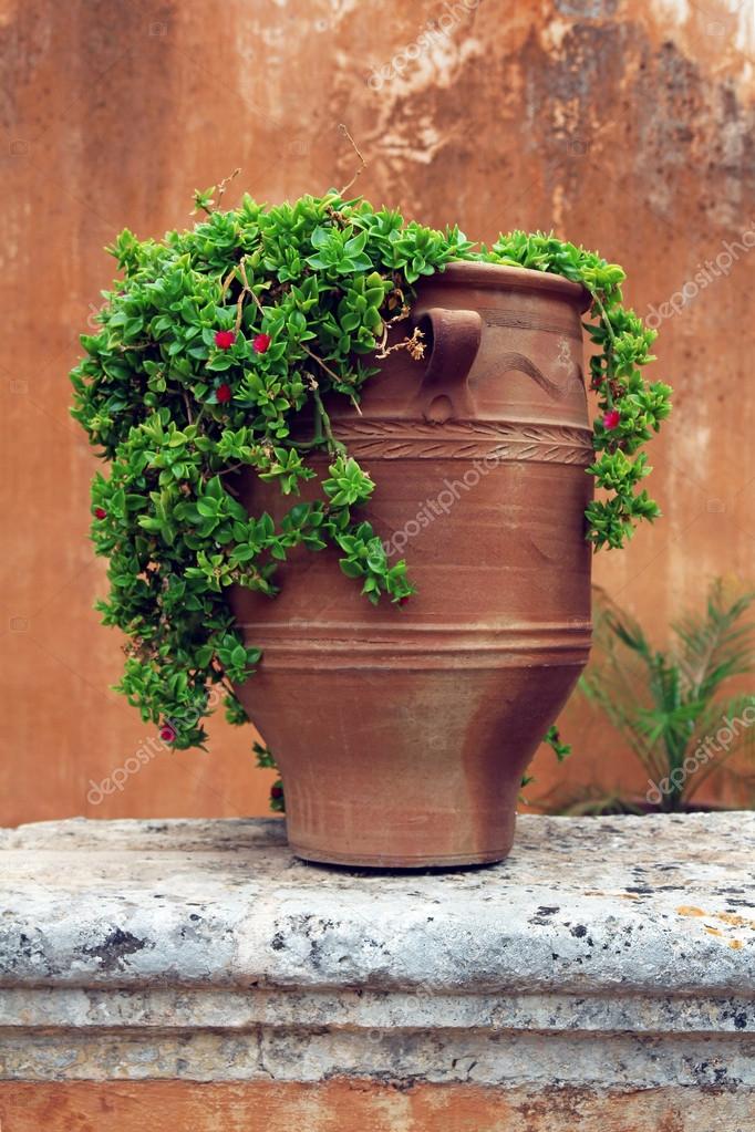 Ancient greek terracotta flowerpot — Stock Photo © chrupka 31849231