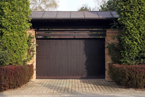 Wooden garage door — Stock Photo, Image