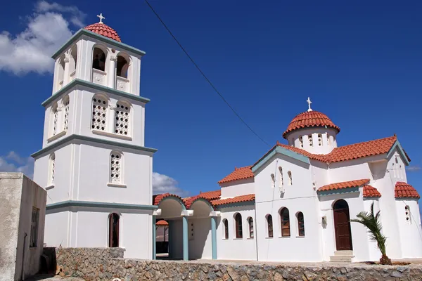 Kostel poblíž kissamos, Kréta, Řecko — Stock fotografie