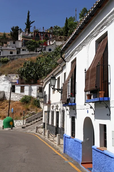 在 sacromonte 区，格拉纳达，西班牙街 — 图库照片