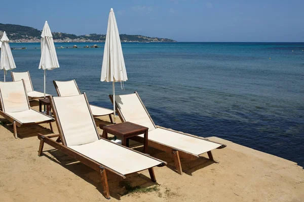 Empty Sunbeds Umbrellas Sea Greek Island — 스톡 사진