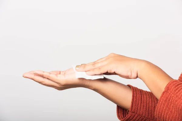 Nahaufnahme Der Asiatischen Frau Die Nasses Seidenpapier Benutzt Ihre Hände — Stockfoto