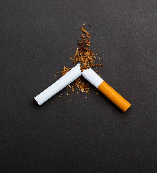 May World Tobacco Day Smoking Close Broken Pile Cigaretové Nebo — Stock fotografie