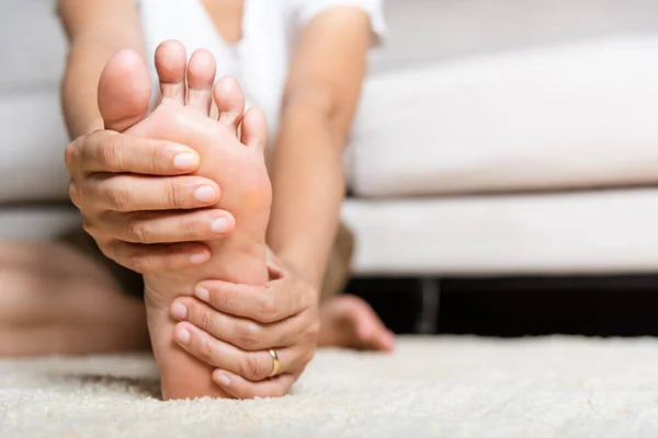 Foot Pain Asian Woman Feeling Pain Her Foot Home Female — Stock Photo, Image