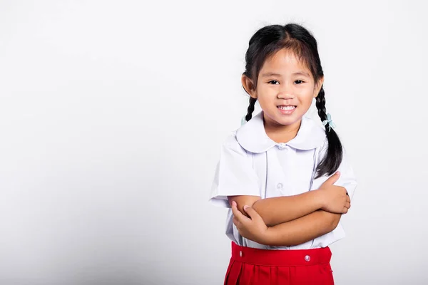Asijské Batole Úsměv Šťastný Nošení Student Thajská Uniforma Červená Sukně — Stock fotografie