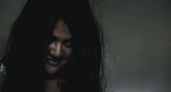 Straszna Kobieta Duch Portret Azjatyckiego Ducha Lub Horror Zombie Przerażające — Zdjęcie stockowe