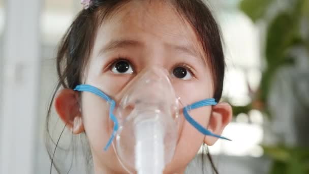 Kid Girl Making Makes Inhalation Nebulizer Steam Sick Cough Home — Stockvideo