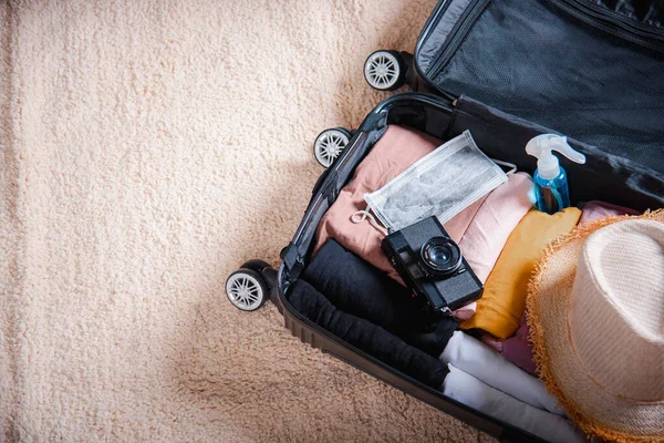 Open Suitcase Traveler Belongings Clothes Accessories Things Ready Packing Taken — Fotografia de Stock
