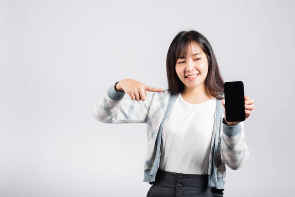 Woman Excited Pointing Finger Smartphone Screen Studio Shot Isolated White — 스톡 사진