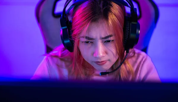 Young Woman Wearing Gaming Headphones Intend Playing Live Stream Games — Fotografia de Stock