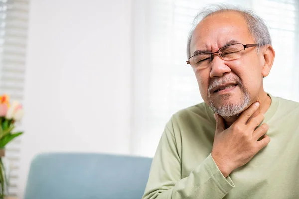 Vecchio Asiatico Dolorante Mal Gola Pensionamento Uomo Anziano Sensazione Dolore — Foto Stock