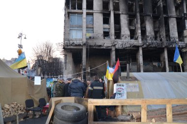 ukrianian devrim oluyor