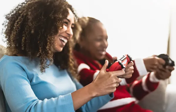 Happy African Mother Daughter Having Fun Playing Online Video Games — Stok Foto
