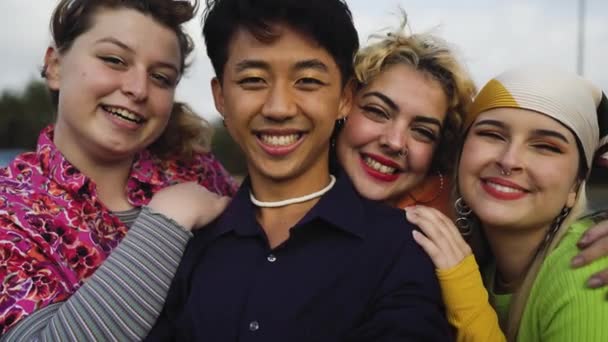 Happy Young Diverse Friends Having Fun Hanging Out Together Youth — Video Stock