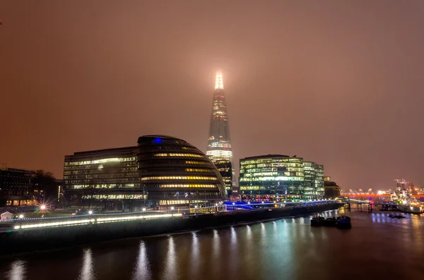 London city skyline på natten — Stockfoto