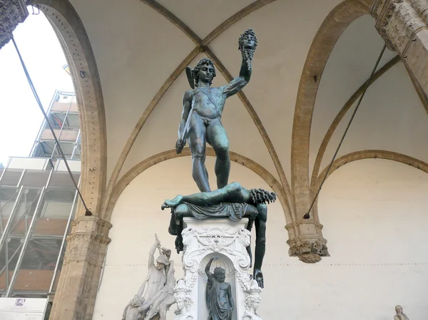 De traditionele david en goliath standbeeld, florence, Italië — Stockfoto