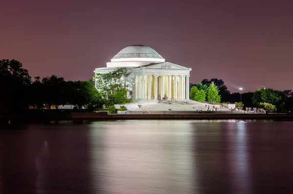 Jefferson památník ve Washingtonu dc v noci — Stock fotografie