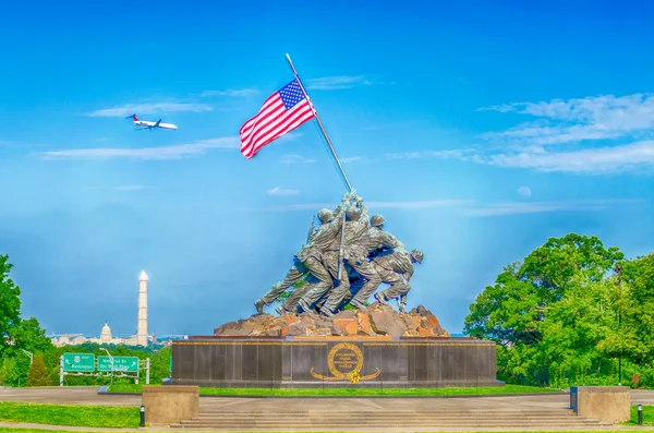 Военный мемориал корпуса морской пехоты (мемориал Иводзимы) ) — стоковое фото