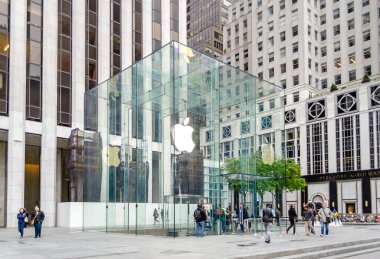 Apple store 5th ave, new york city