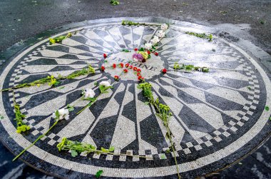 John lennon memorial central Park, new york