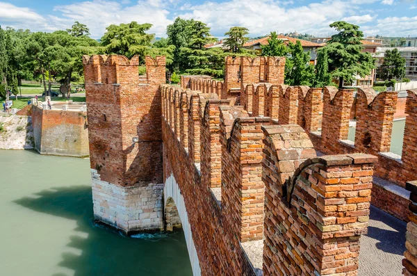 Scaliger híd (castelvecchio híd)-Verona, Olaszország — Stock Fotó