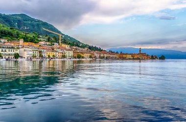 Görünüm salo kasaba, lake garda, İtalya