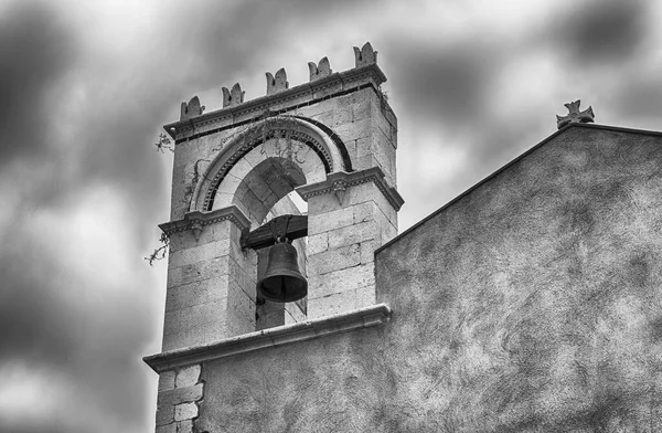 Forntida Klocktorn Ikoniska Landmärke Ligger Det Centrala Torget Taormina Sicilien — Stockfoto