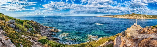 Uitzicht Pittoreske Granieten Rotsen Een Van Mooiste Plekken Aan Zee — Stockfoto
