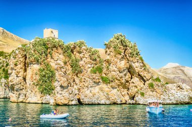 Zingaro Doğal Rezervi, Trapani, Sicilya, İtalya 'daki vahşi ve güzel sahil şeridi