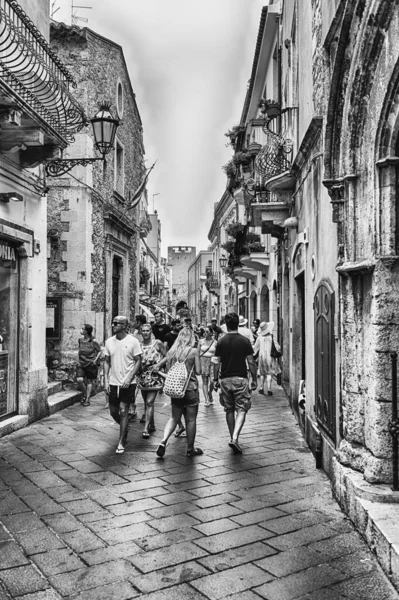Taormina Italia Agosto 2021 Caminando Por Las Pintorescas Calles Taormina — Foto de Stock