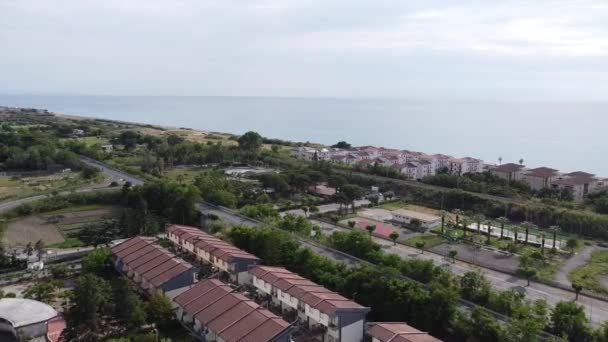意大利哥森扎省卡拉布里亚海岸线上的风景空中景观 意大利锡兰海 — 图库视频影像