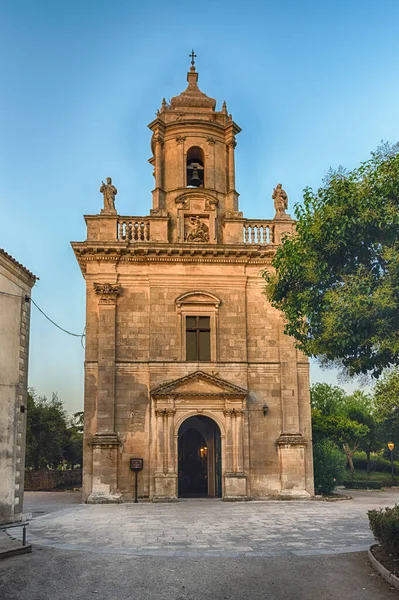 Fasáda Kostela Jakuba Který Nachází Uvnitř Nádherné Hyblean Garden Hlavní — Stock fotografie