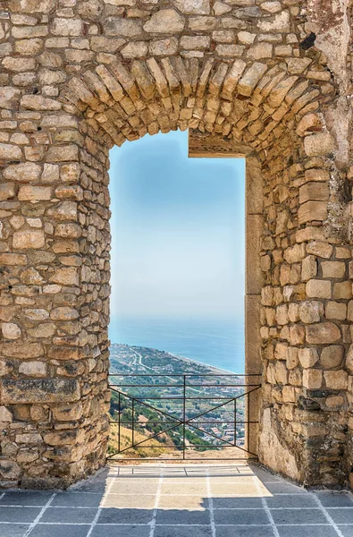 Ruins Old Castle Fiumefreddo Bruzio Small Village South Italy — Stock Photo, Image