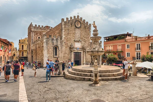 Taormina Italy August 2021 Scenic Cathedral Square One Main Citysights — Stock Photo, Image
