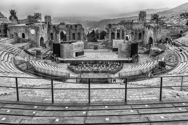 Taormina Italy August 2021 Scenic View Ancient Theatre Taormina Sicily — Stock Photo, Image
