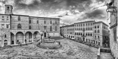 Piazza IV Novembre, ana kare ve Perugia, İtalya ortaçağ mimarisinin şaheseri manzarayı