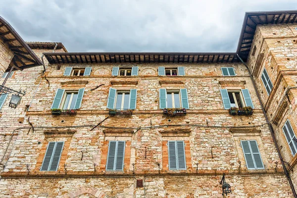 Történelmi Épületek Assisi Óvárosában Közép Olaszország Egyik Legszebb Középkori Városában — Stock Fotó