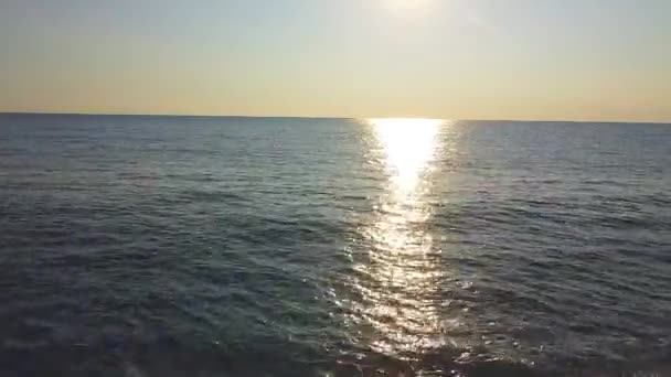 Flying Fast Sea Beautiful Sunset Calabria Italy — Vídeos de Stock
