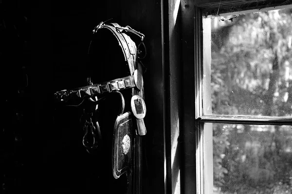 Sonnenlicht durch das Scheunenfenster — Stockfoto