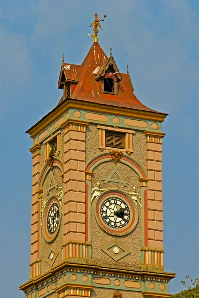 Alter Uhrturm — Stockfoto