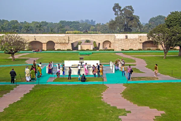 Indiani al Rajghat Memoriale, Nuova Delhi — Foto Stock