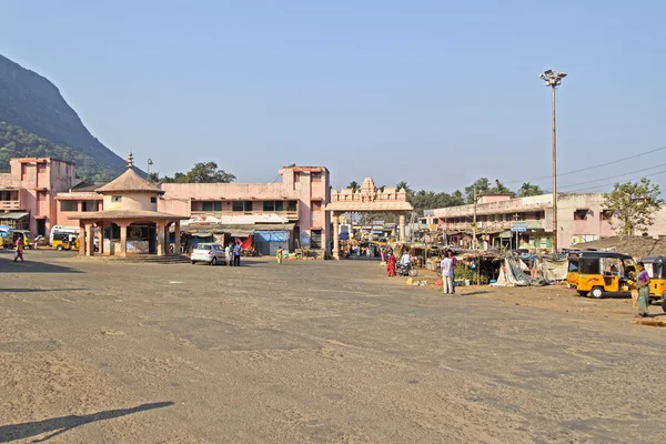 Bus station in Simhachalam — Stock Photo, Image