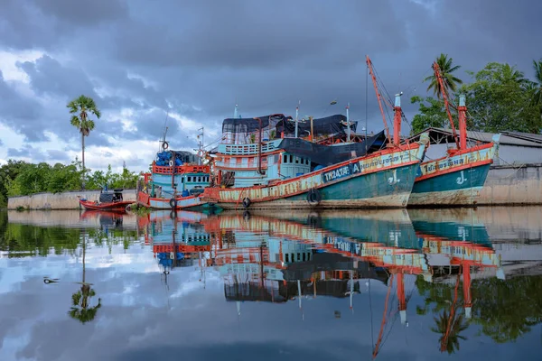 Nakhon Thammarat Thailand November 2021 Local Boats Reflection Shadow Water — Stock Photo, Image
