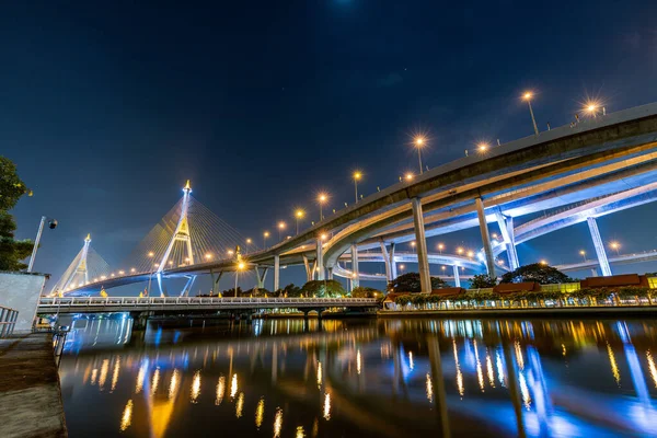 Bangkok Thailand December 2021 Bhumibol Suspension Bridge Cross Chao Phraya — Fotografia de Stock