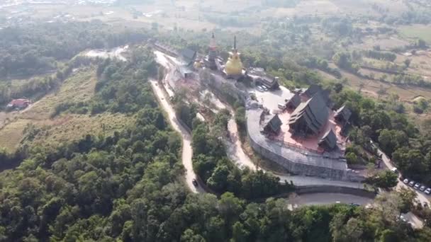 Wat Somdet Phu Ruea Ming Mueang Temple Latać Nad Widokiem — Wideo stockowe
