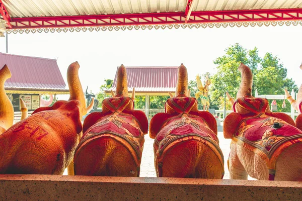 Hat Yai Municipal Park Hatyai Thailand Devotees Worshipping Buddha — Fotografia de Stock