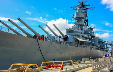 Pearl Harbor, HI, ABD - 29 Ocak 2010 Savaş Gemisi U.S.S. Missouri askerlikten emekli oldu ve sergileniyor.