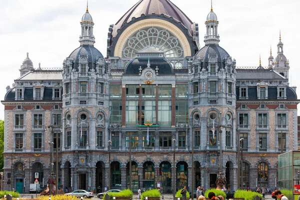 Antwerpia Belgia Lipca 2010 Stacja Antwerpia Centraal Wspaniały Piaskowiec Cegła — Zdjęcie stockowe