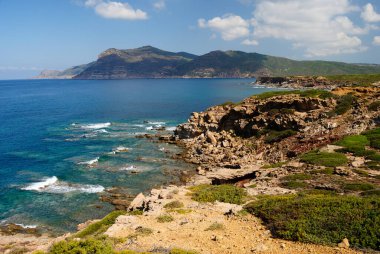 Porto Ferro 'dan Cala Del Turco' ya sahil manzarası