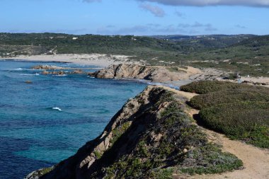 Rena Maiori sahili ve sahili